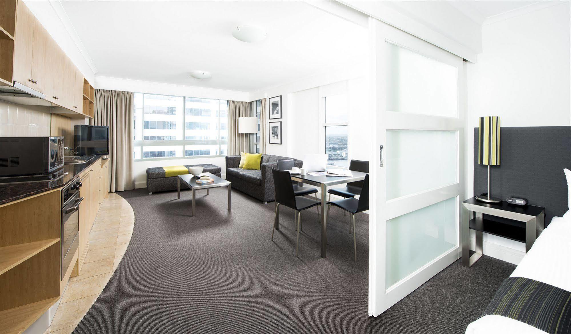 มันตรา ออน เคนต์ ซิดนีย์ Aparthotel ภายนอก รูปภาพ